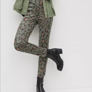 Anthropologie Maeve leopard suedes slim pants